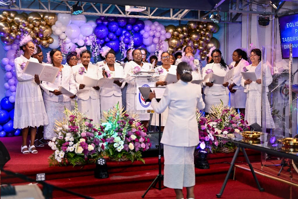 Women's Ministry photo 8